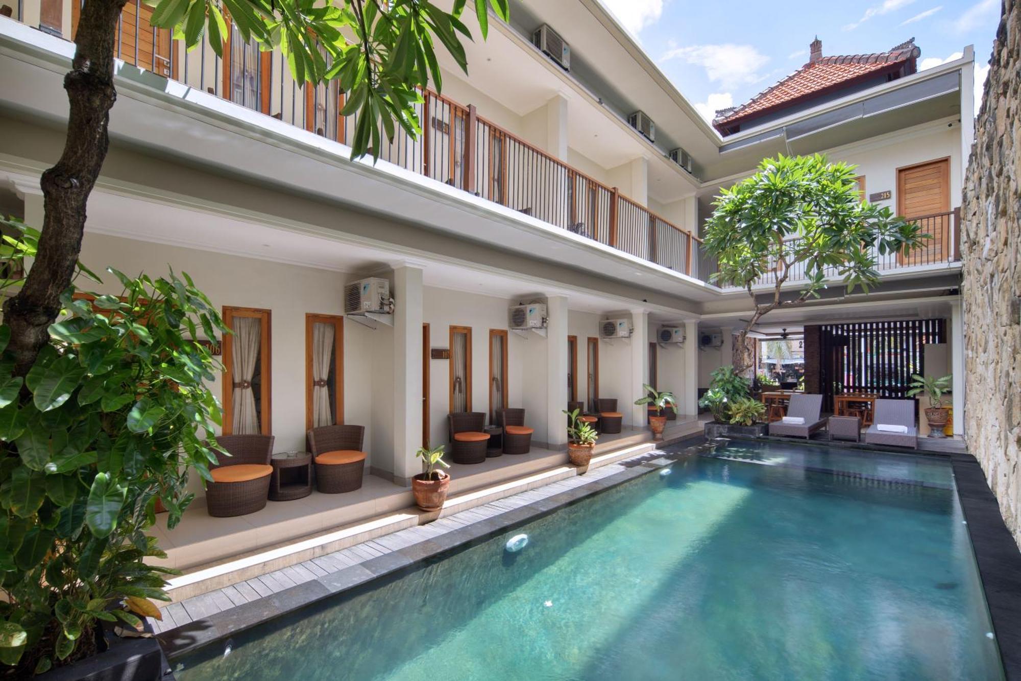 Angkul Angkul Segara Beach Kuta By Kamara Exterior photo